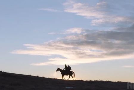 Кадр из сериала Одни из нас